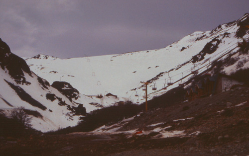 La Hoya winter resort above Esquel